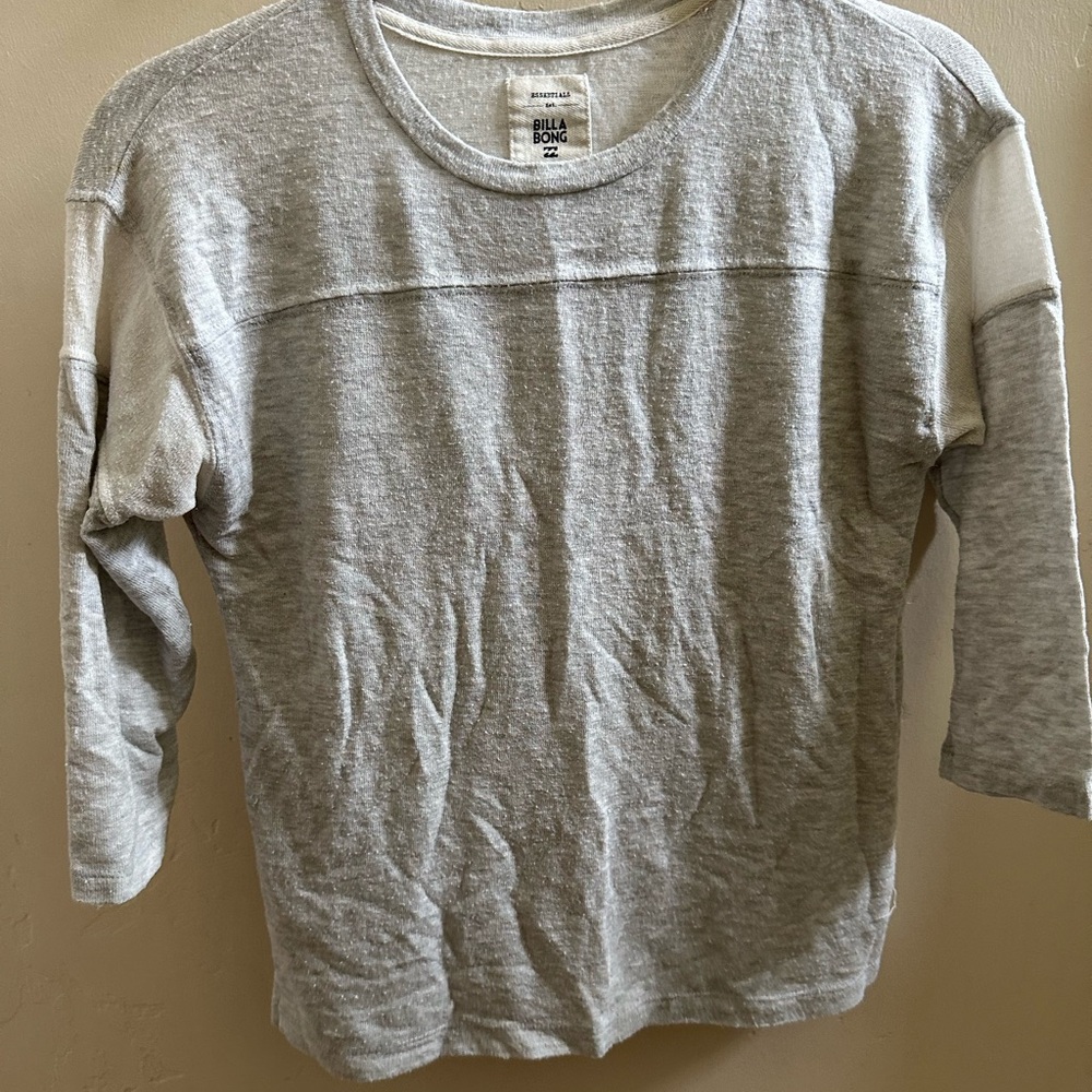 Billabong Gray Long Sleeve Tee Classic Crewneck